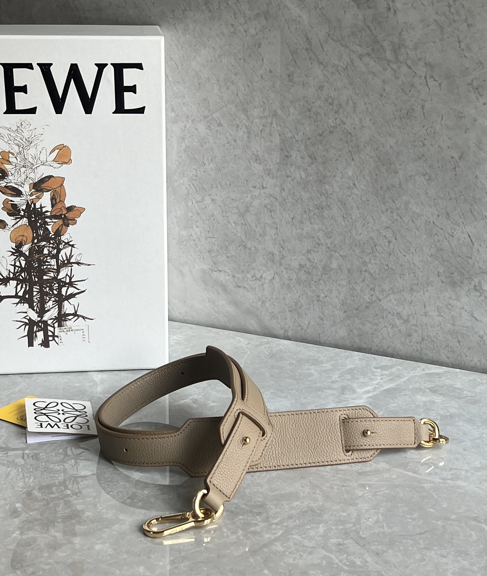 Loewe Medium Puzzle Bag in Soft Grained Calfskin Sand